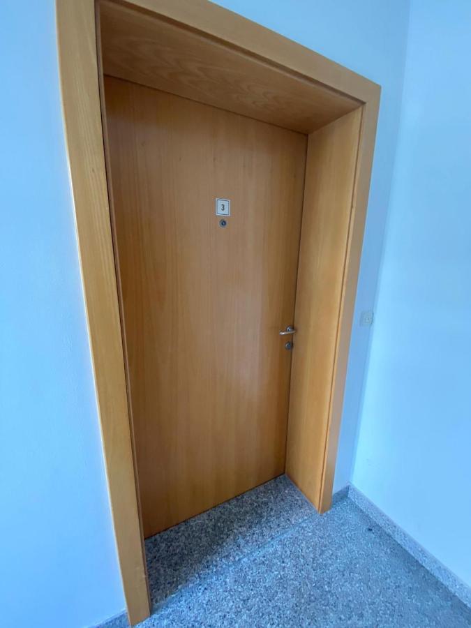 Apartment Dilba Novalja Bagian luar foto